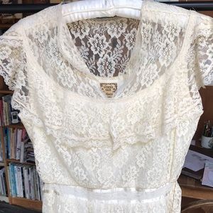 Gorgeous lace Gunne Sax dress 1970’s